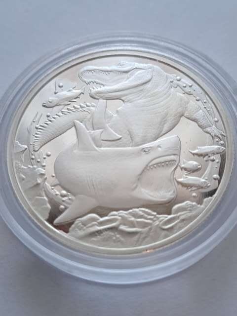 Niue Island 1 Dolar Krokodyl i Rekin 2022 r