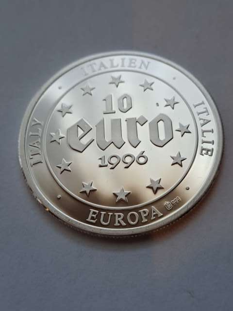 Włochy 10 Euro 1996 r